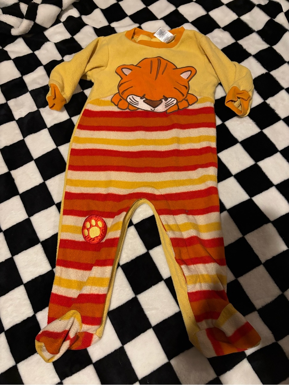 12 month vintage simply basic tigger sleeper